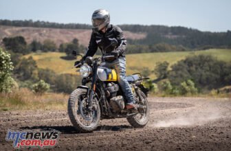 Royal Enfield Bear 650 Review | LAMS Motorcycle Te...