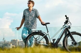 This E-Bike Wants To Be Your Ultimate Urban Sideki...