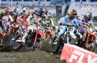 Blow by blow reports from AMA SX Round 11 – ...