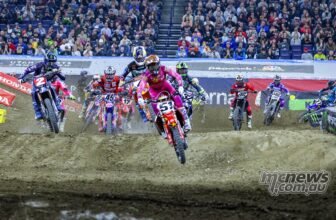 Blow by blow reports from AMA SX Round Nine –...