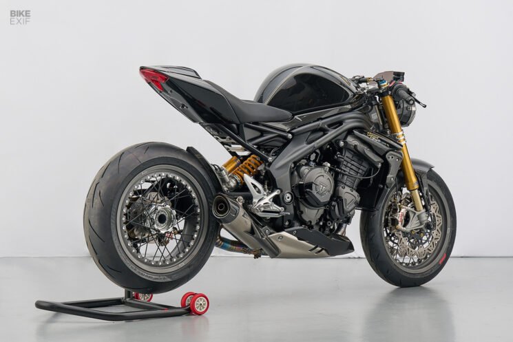 Triumph Speed Triple 1200RR by Eric, winner of the Performance Class at the Speed and Crafts motorcycle show
