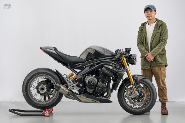 Triumph Speed Triple 1200RR by Eric, winner of the Performance Class at the Speed and Crafts motorcycle show