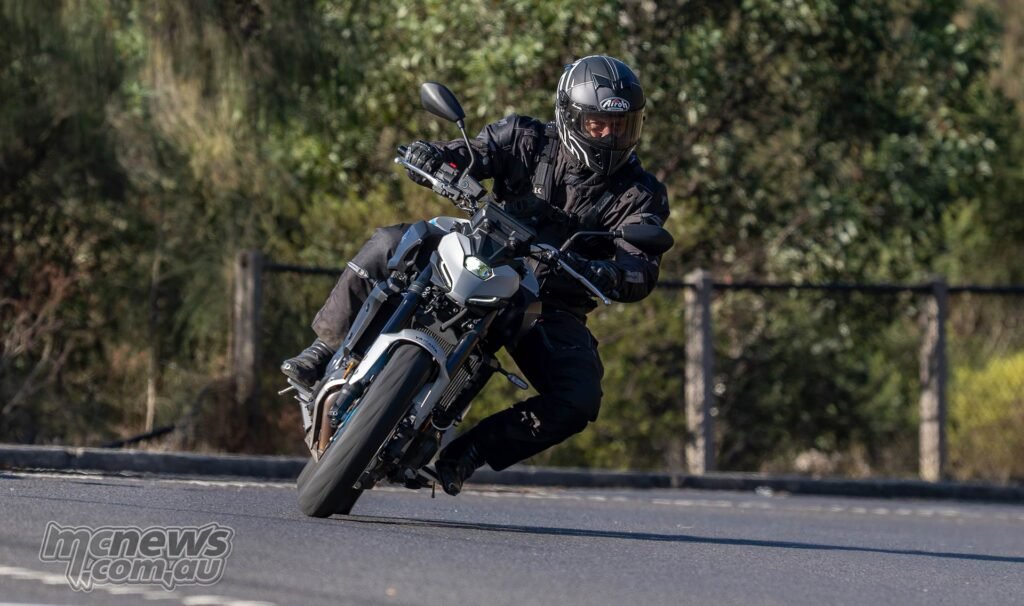 Yamaha MT-07 LA Review