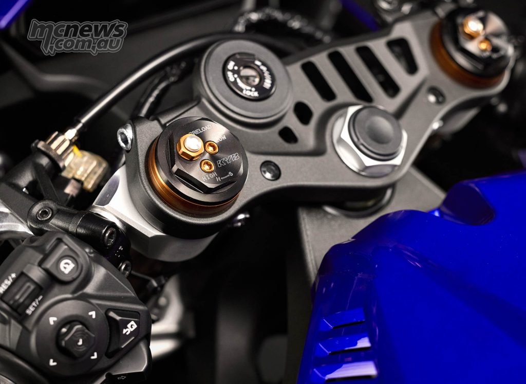 Yamaha YZF-R9 Review