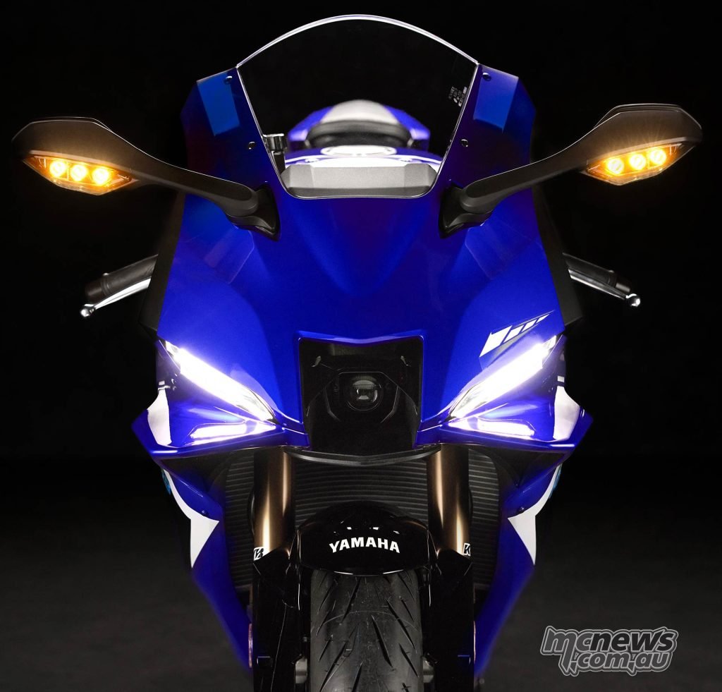 Yamaha YZF-R9 Review