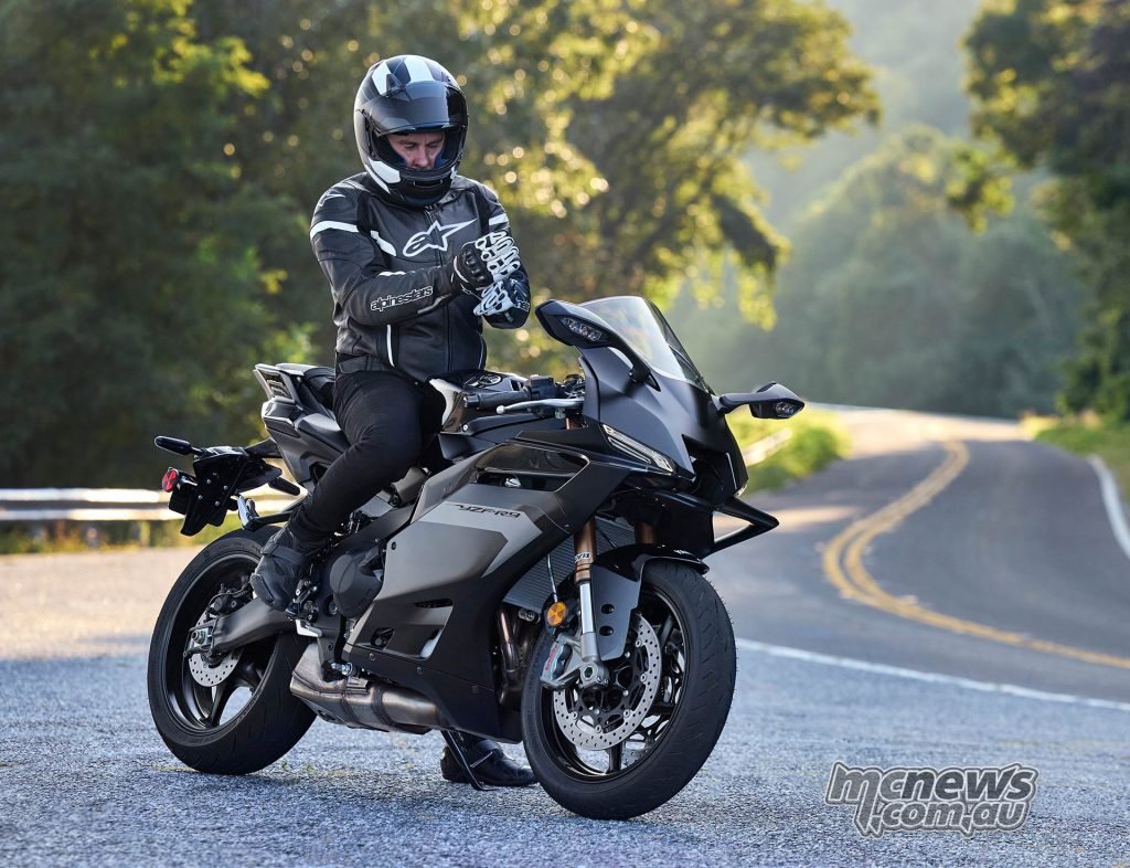 Yamaha R9 Review