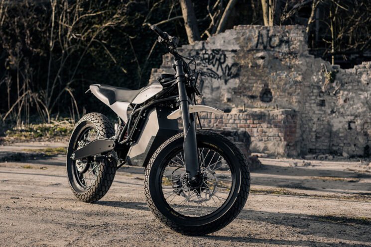 Trevor DTRe Vincent electric scrambler