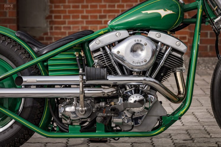 1973 Harley Shovelhead hardtail by Fatech, Japan