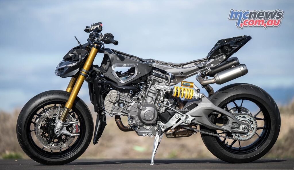 Ducati Streetfighter V2 S