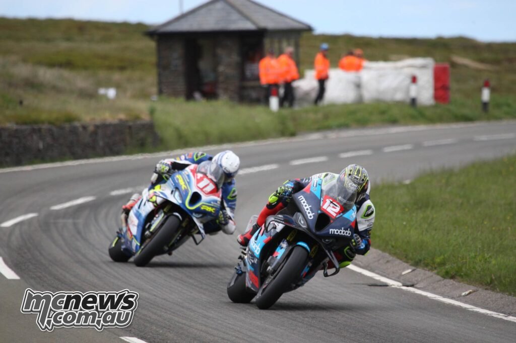 Ian Hutchinson and Conor Cummins on Friday at the TT - Image Ben McCook