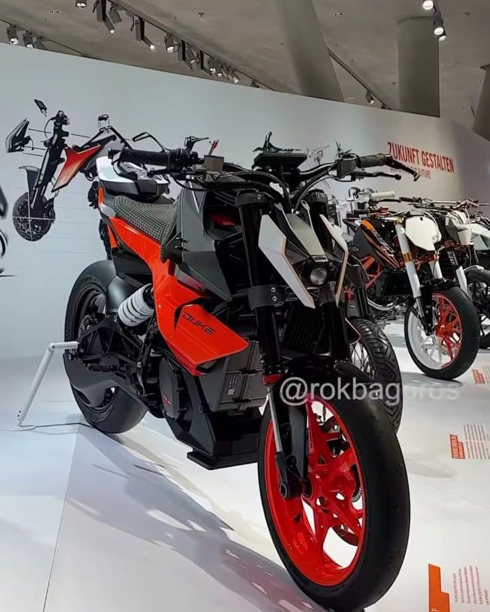 A view of the new electric Duke prototype released by KTM's stunt rider.