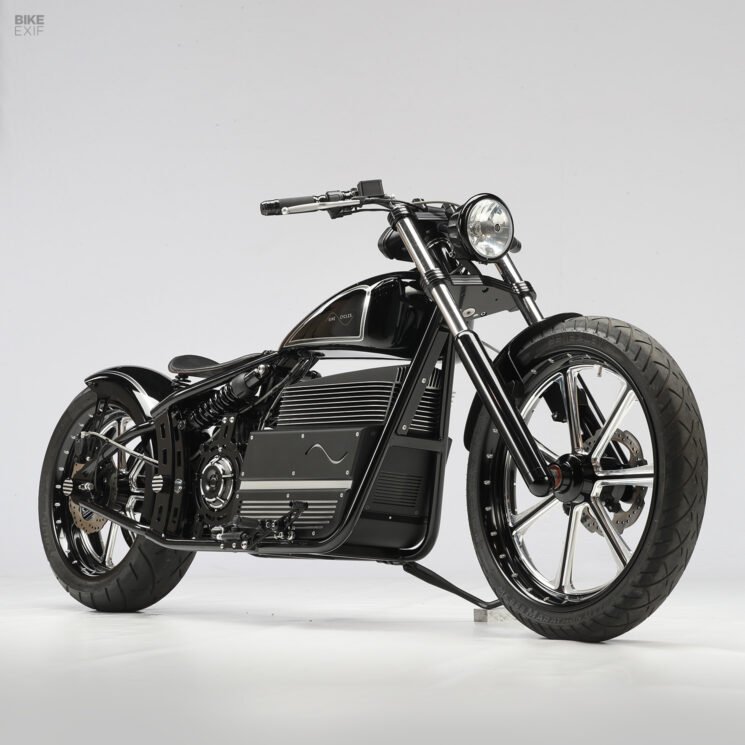 Electric chopper with Zero Motorcycles parts, by Sine Cycles