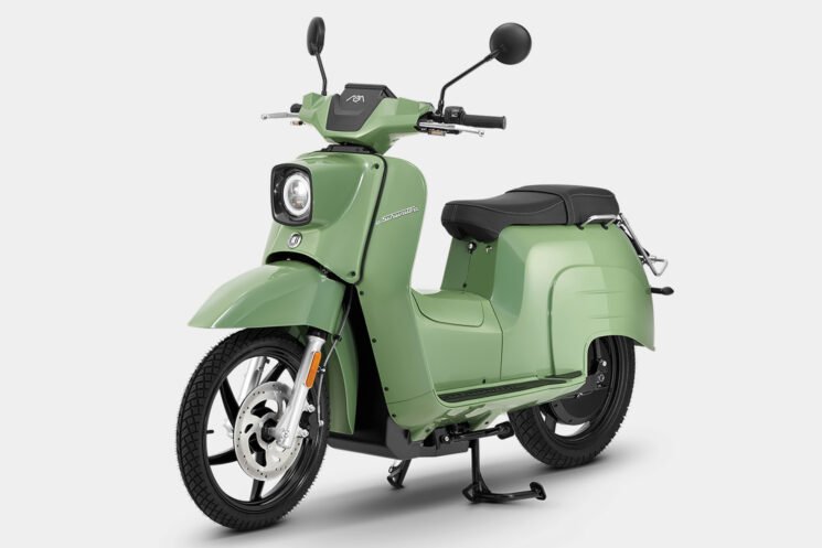 eSchwalbe 1st Edition electric scooter