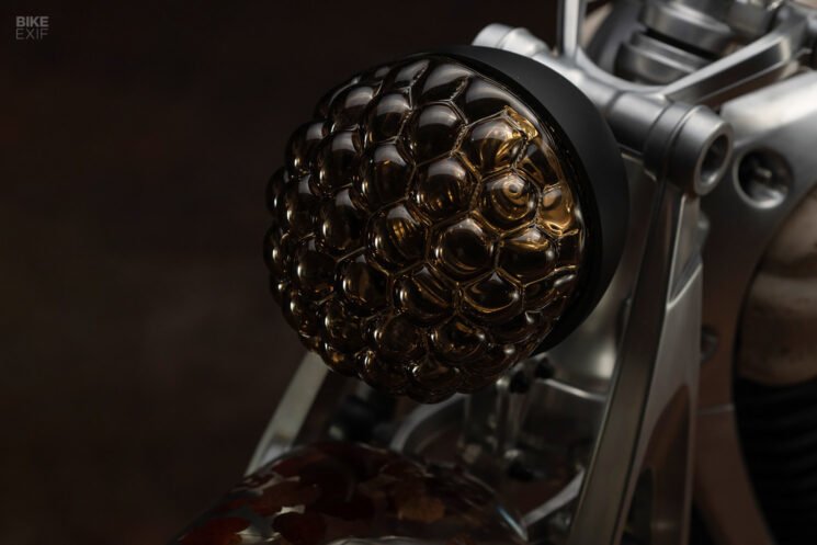 Motototem Flying Flea art bike by Mattia Biagi