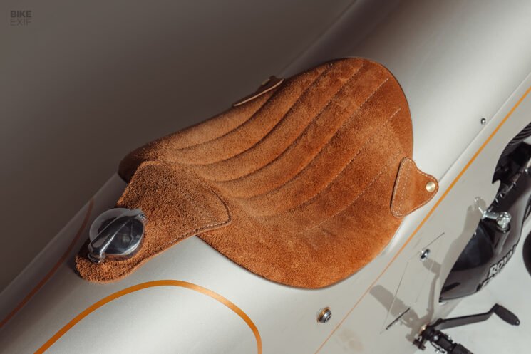 Custom art deco Royal Enfield Shotgun 650 by Kingston Custom