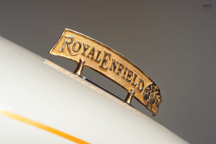 Custom art deco Royal Enfield Shotgun 650 by Kingston Custom