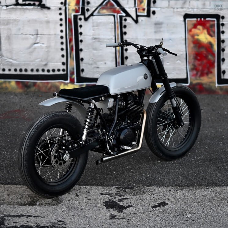 Yamaha XT600 street tracker by WKND Customs