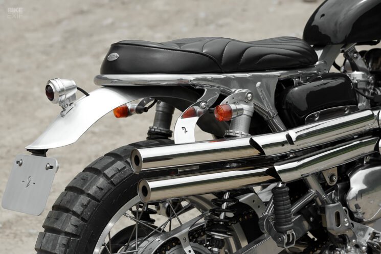 Carbureted 2006-model Triumph Scrambler by 2LOUD Custom