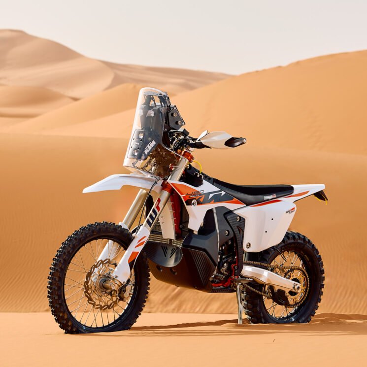 2026 KTM 450 Rally Replica