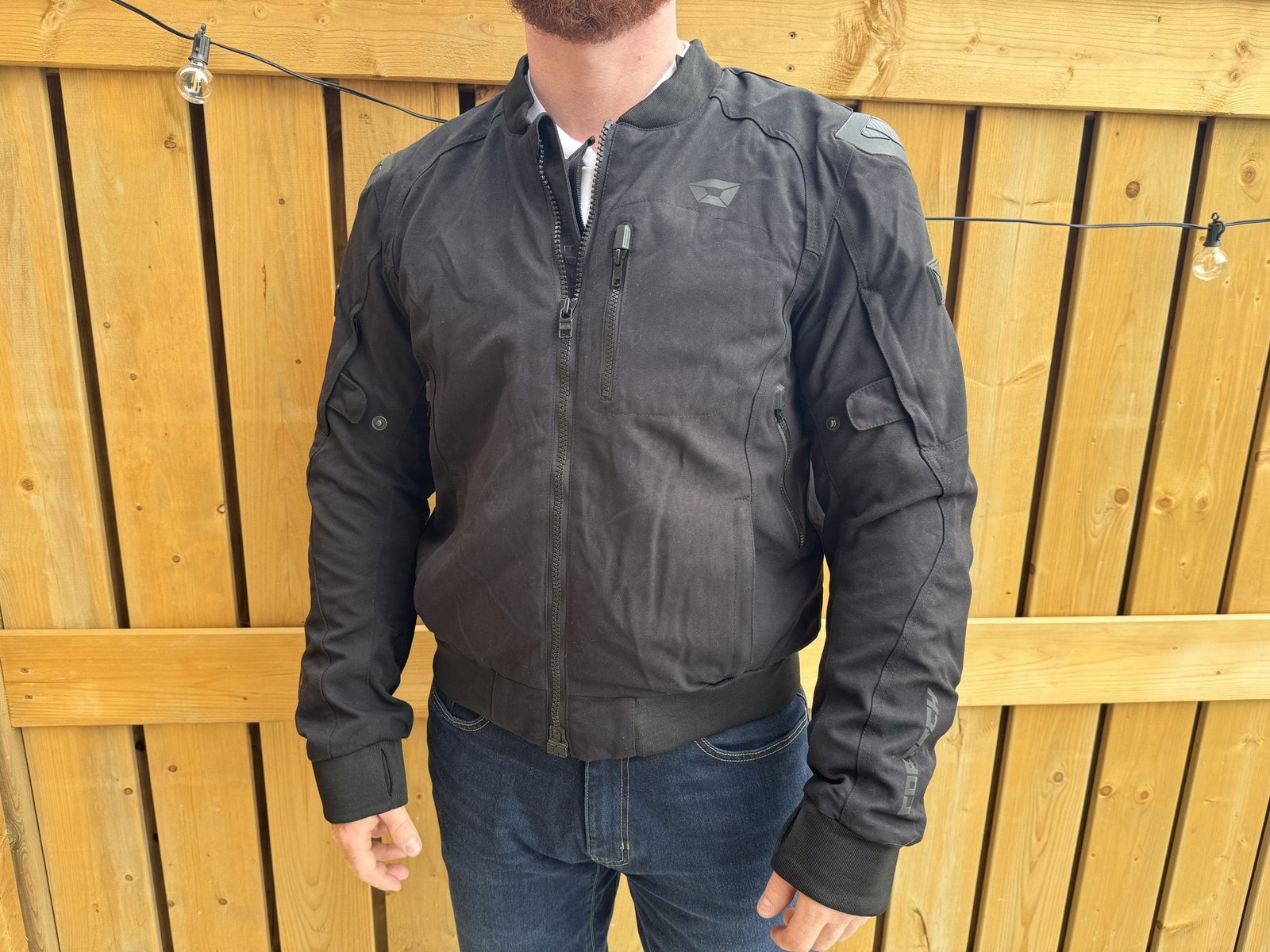 Cortech Versa-Flo Jacket zipped up