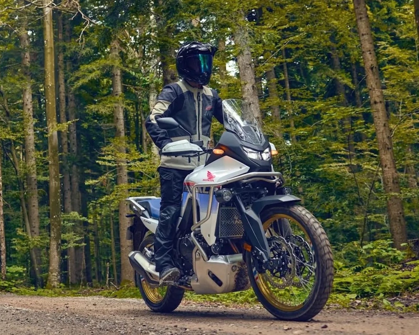 A view of the Honda Trans