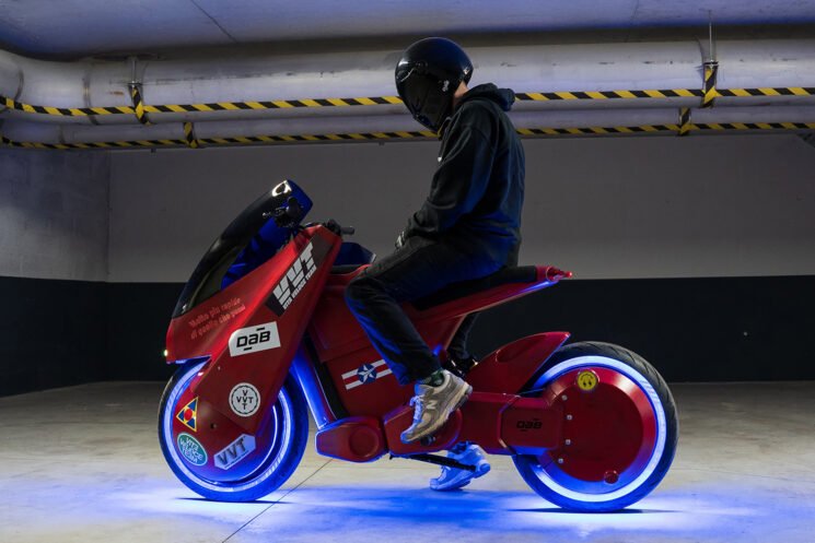 Electric Akira motorcycle by J Balvin and DAB Motors
