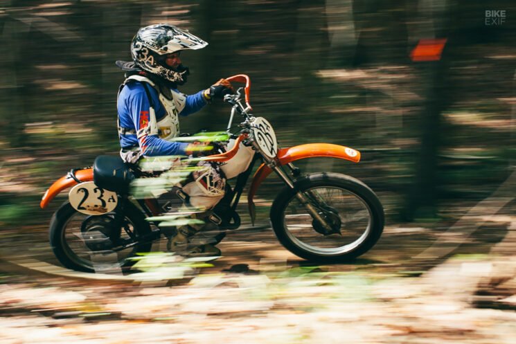 Vintage Cross Country Racing from the Barber Vintage Festival