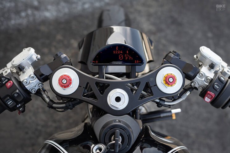 Custom BMW R nineT 100 Years by Denys Nevozhai