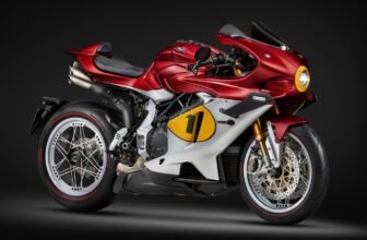 Revealed: The Hyper-Exclusive MV Agusta Superveloc...