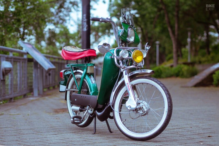 Custom Piaggio Ciao Deluxe moped