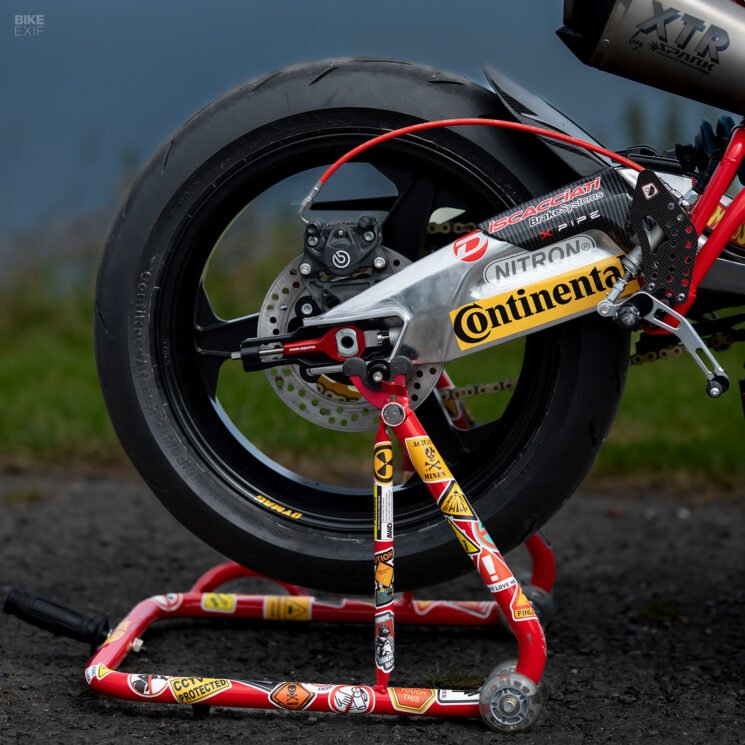 Custom Royal Enfield Guerrilla 450 by XTR Pepo