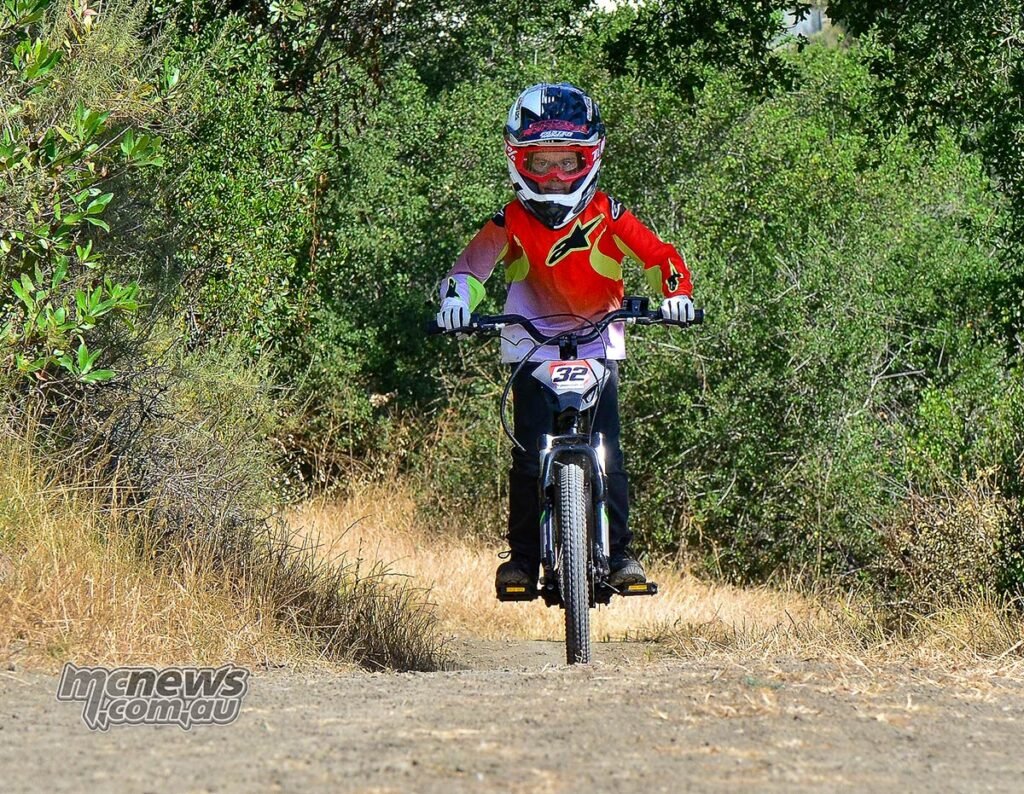 Kawasaki Elektrode 20 Review