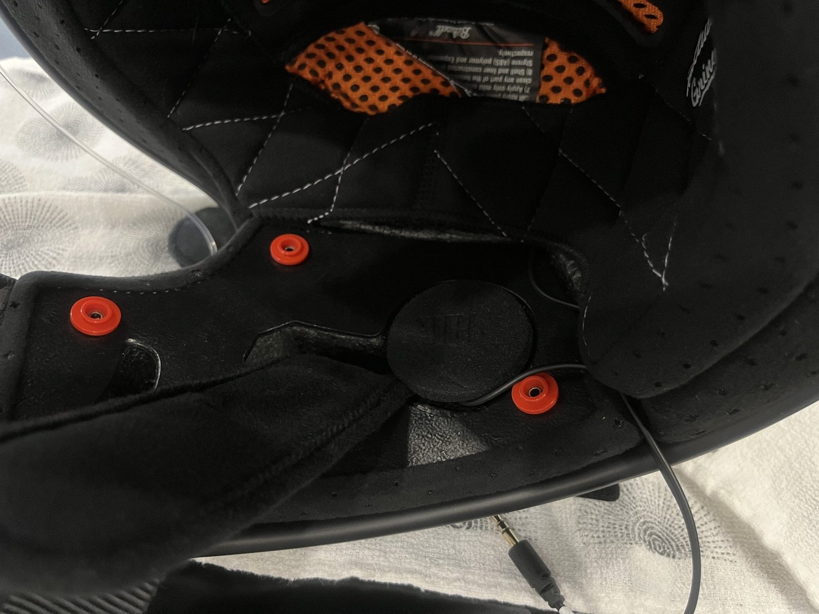 JBL speaker from Cardo Packtalk Pro installed on biltwell gringo SV.