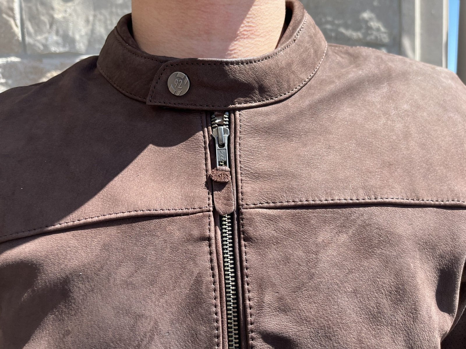 zipper and neck button of Joe Rocket Classic 92 Leather Jacket