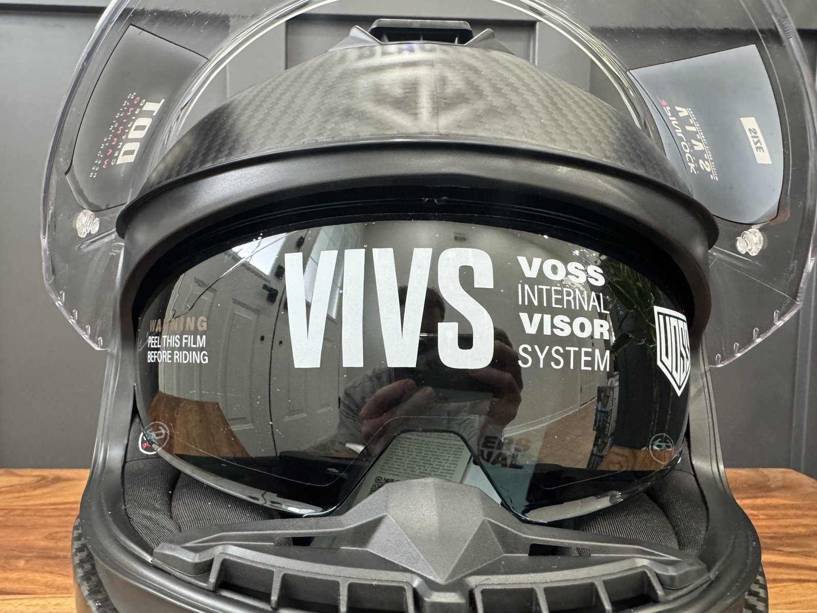 VIVS Voss Internal Visor System