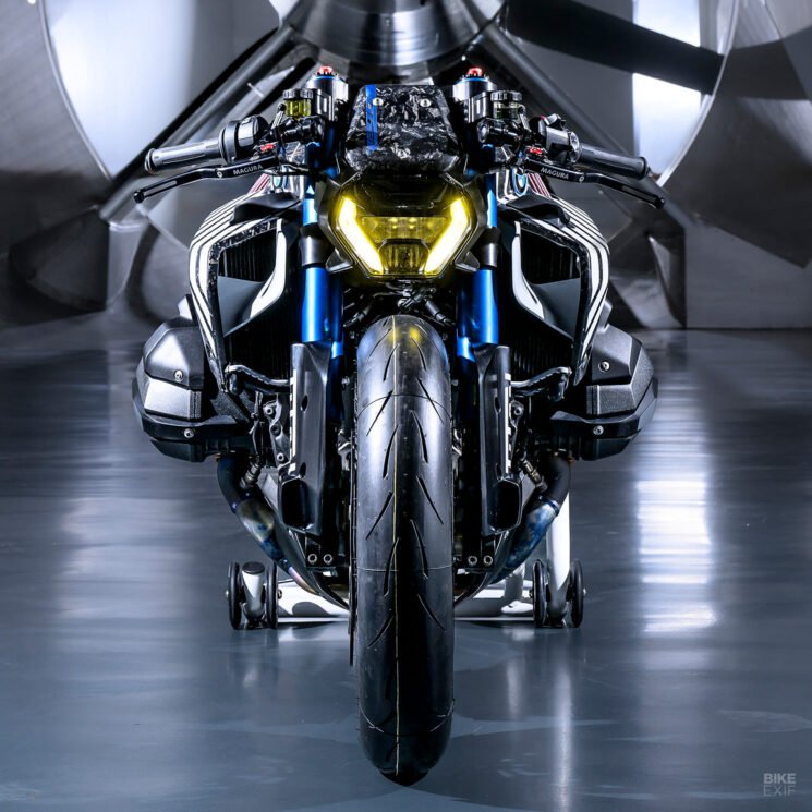 A nitrous-injected BMW R 1300 R by BMW Motorrad's R&D team