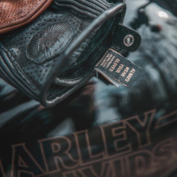 Goldtop Predator Motorcycle Gloves