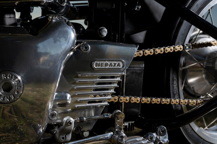 Custom Royal Enfield Shotgun 650 by Medaza Cycles