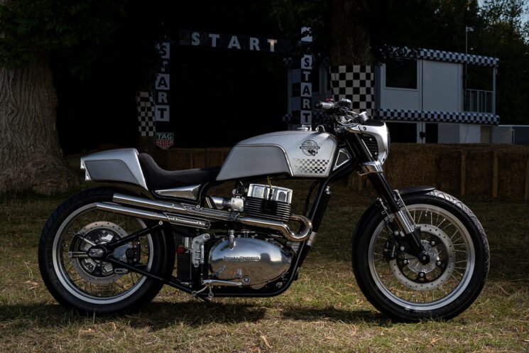 Custom Royal Enfield Shotgun 650 by Medaza Cycles