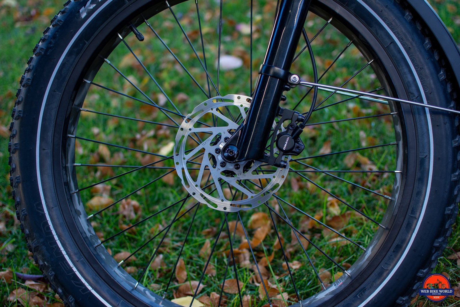 Himiway D5 Pro front wheel and brake