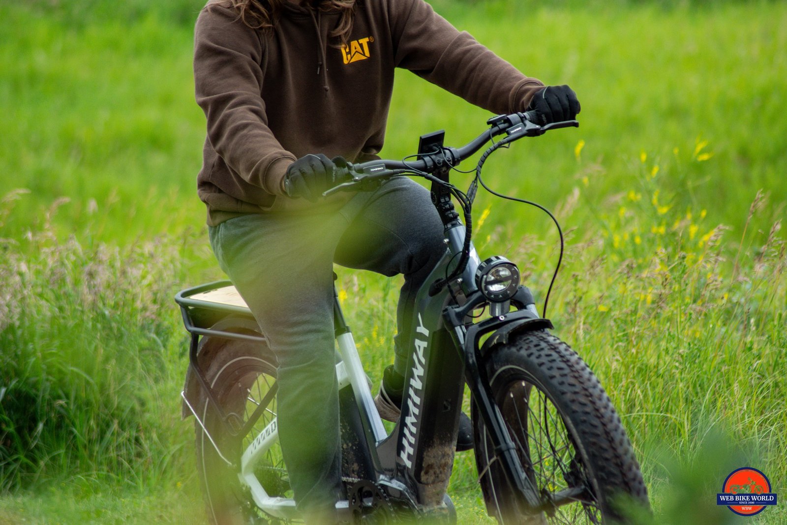 Brayden riding a Himiway D5 Pro ST