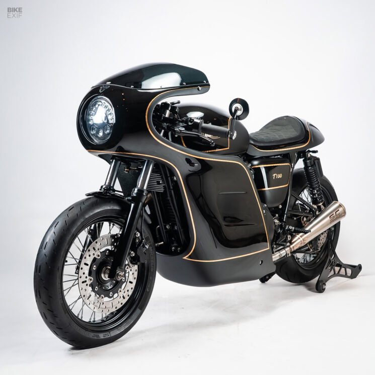 Triumph Bonneville café racer by STG Tracker