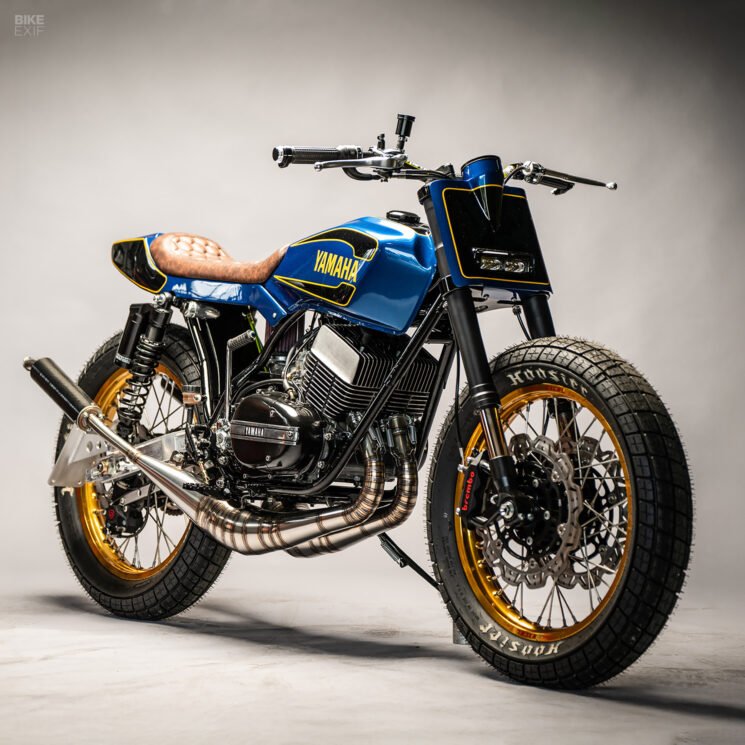 1973 Yamaha RD350 street tracker by MotoRelic