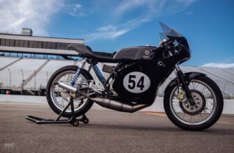Yamaha RD400 Vintage Racer
