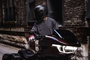 R1 Air Lifestyle Image