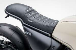 BMW R 12 Café Racer by WalzWerk