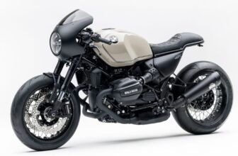 A Made-to-Order BMW R 12 Café Racer by WalzWerk