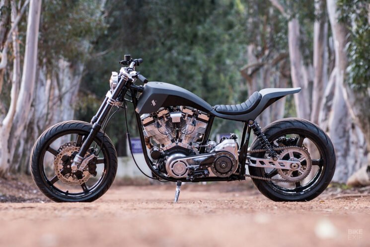 Harley-Davidson Shovelhead street tracker by Stoos Customs