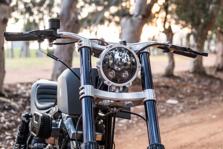 Harley-Davidson Shovelhead street tracker by Stoos Customs