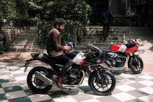 Triumph thruxton 400